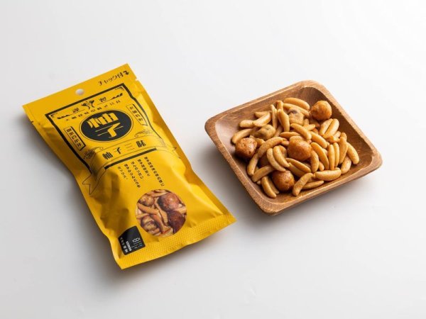 画像3: 柿の種三昧詰め合せ ( 柚子胡椒三昧3袋 、梅三昧3袋、スパイシー三昧3袋、わさび三昧3袋)合計12袋 /常備 お菓子 おやつ おつまみ まとめ買い (3)