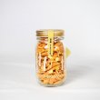 画像1: K・ムーミン瓶柿の種チーズペッパー60ｇ (1)